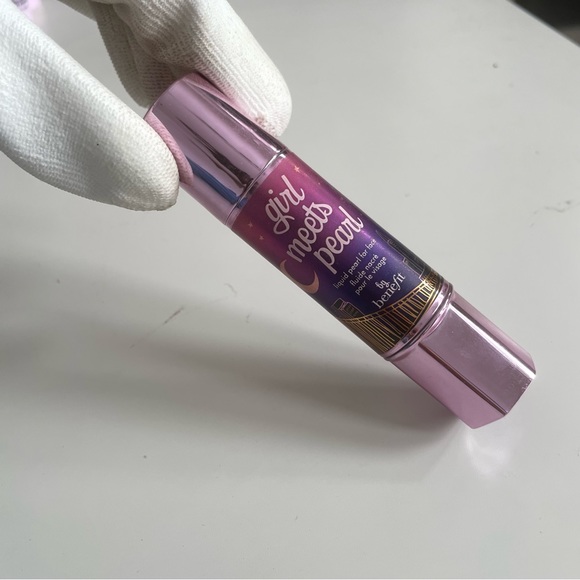 BENEFIT GIRL MEETS PEARL Highlighter - Picture 5 of 8